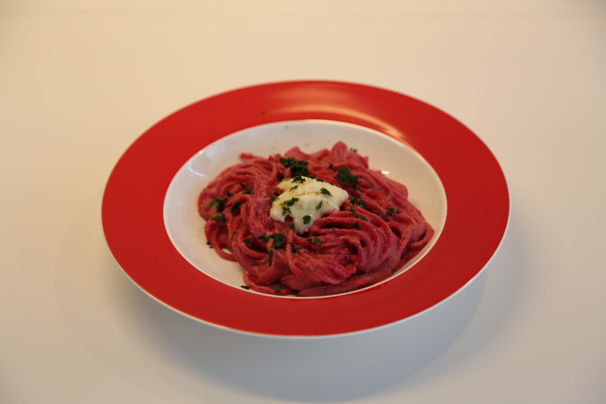 Pasta mit Rote-Beete-Meerrettich-Sauce (1)
