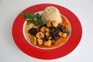Khoresh-e Aloo Morgh (1)