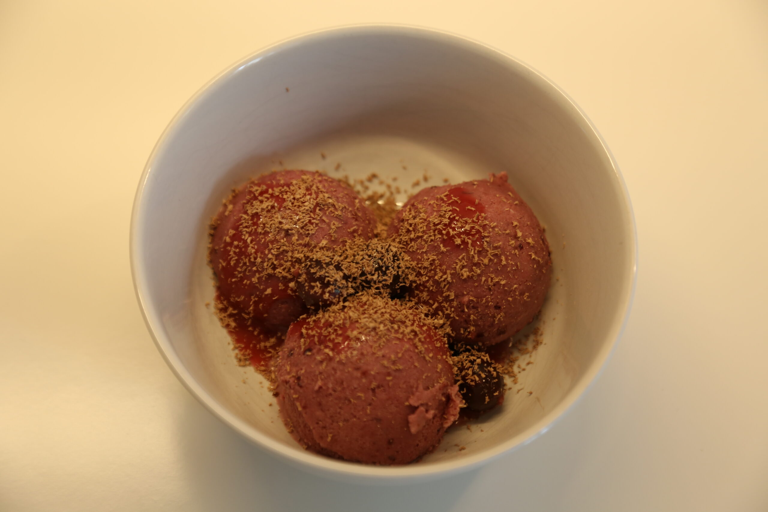 Kirsch-Eis (1)