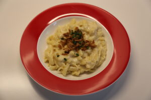 Vorarlberger Käsespätzle (1)