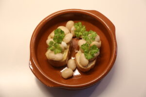 Bruschetta ai fagioli cannellini (1)