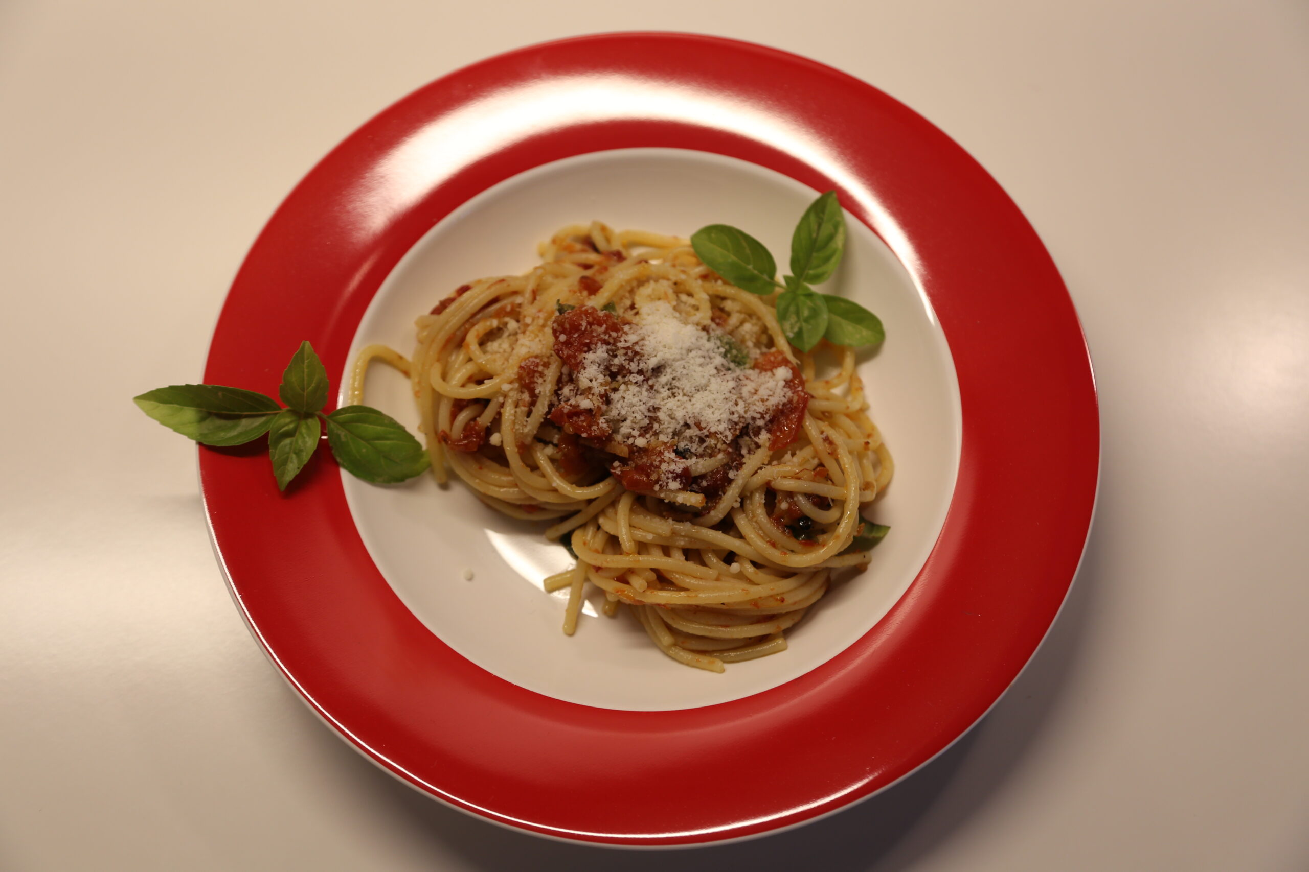 Pasta al Pomodoro (1)