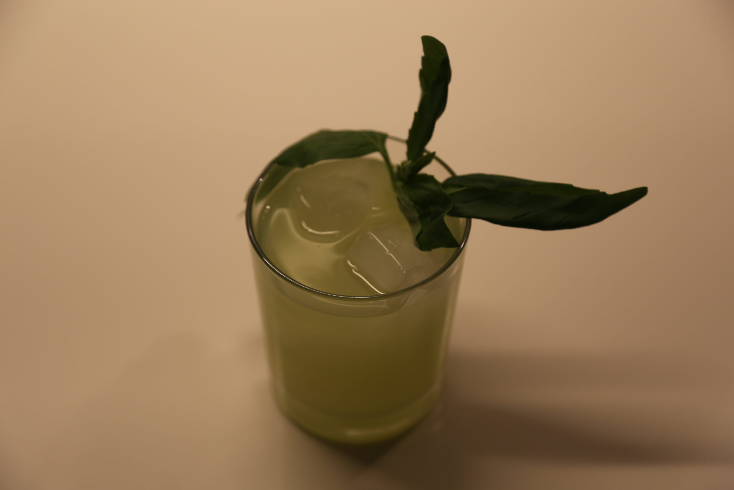 Gin Basil Smash (1)