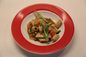 Gai Pad Med Mamuang (1)