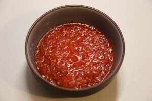 Sriracha (1)