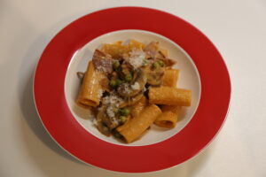Rigatoni alla Papalina (1)